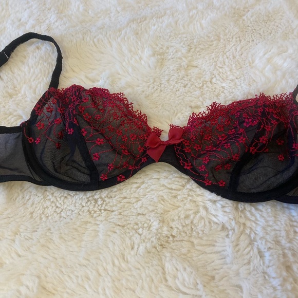 Simply Vera NWOT Vera Wang Black and Red Sheer Lace Underwire Bra Women’s 36C - Picture 2 of 7